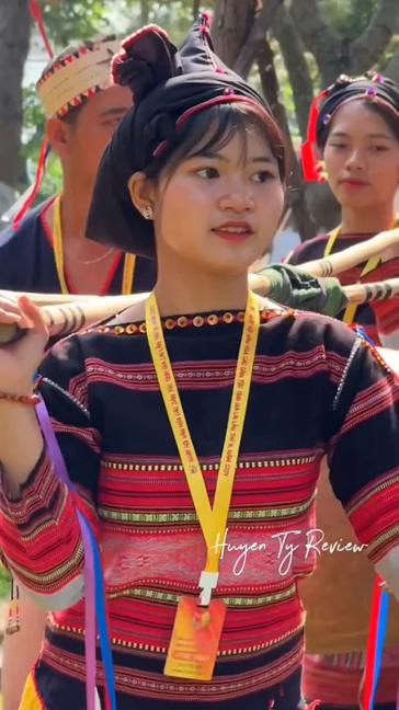 những cô gái xinh đẹp của vùng đất tay nguyên#sacmautrenban (shorts)